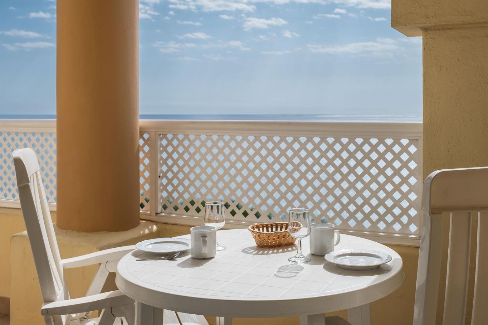 Pueblo Marina Seaside Apartaments By Alfresco Stays El Faro Luaran gambar